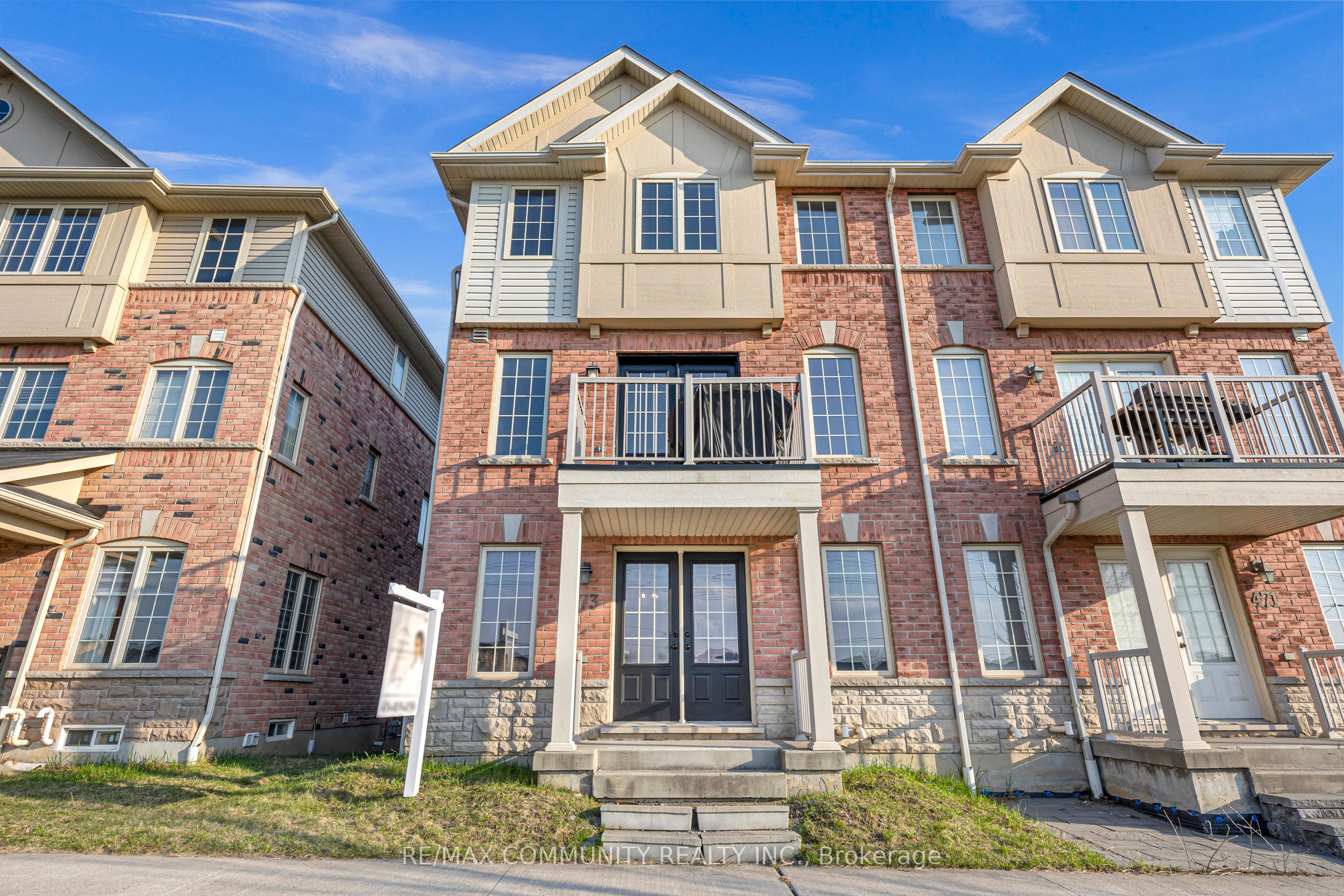 473 Rossland Road E