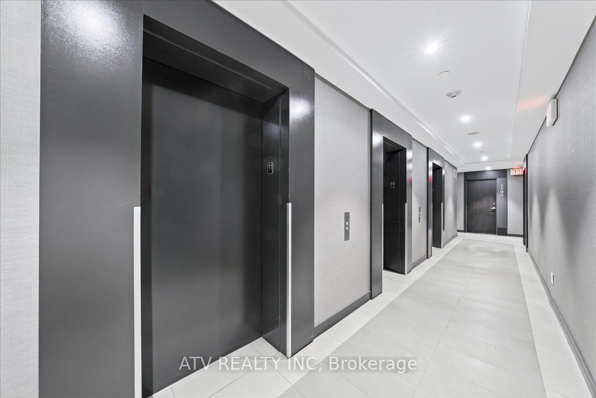 170 Sumach Street 1113