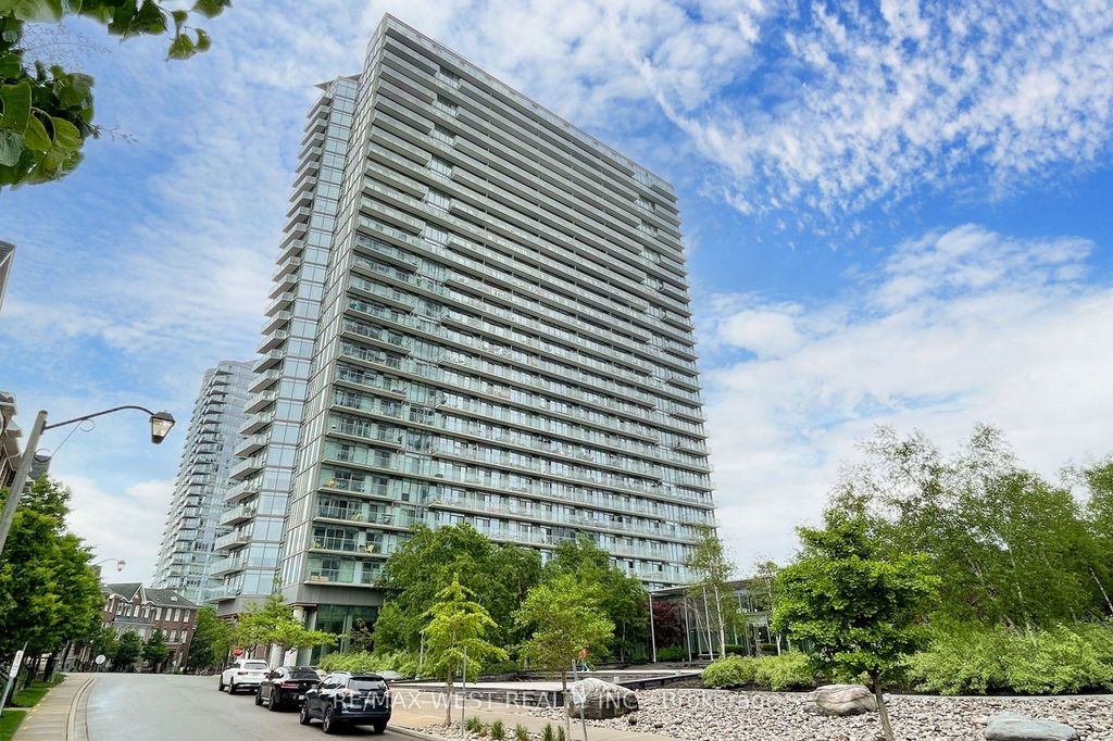 Photo of 103 The Queensway N/A W #813, Toronto, ON M6S 5B3 (MLS # W12658654)