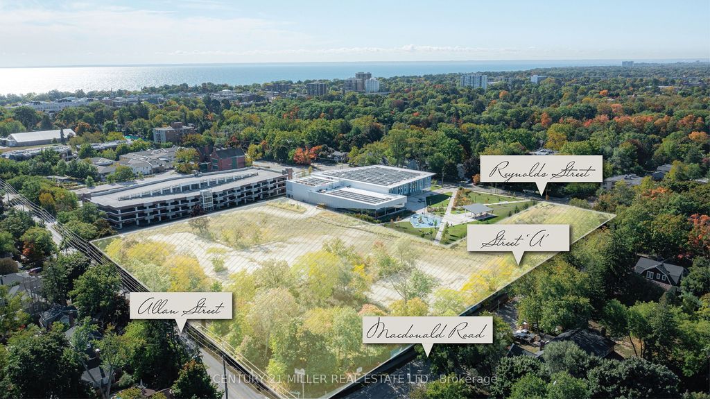 Photo of 350 MACDONALD Road, Oakville, ON L6J 2B7 (MLS # W13104680)