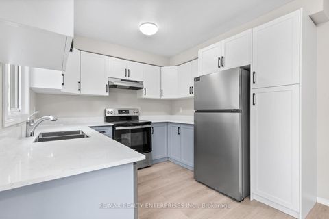 1333 Hazel Mccleary Drive Oakville ON L6J 7A9