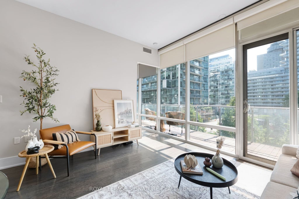 Photo of 39 Queens Quay E #337, Toronto, ON M5E 0A5 (MLS # C13636388)