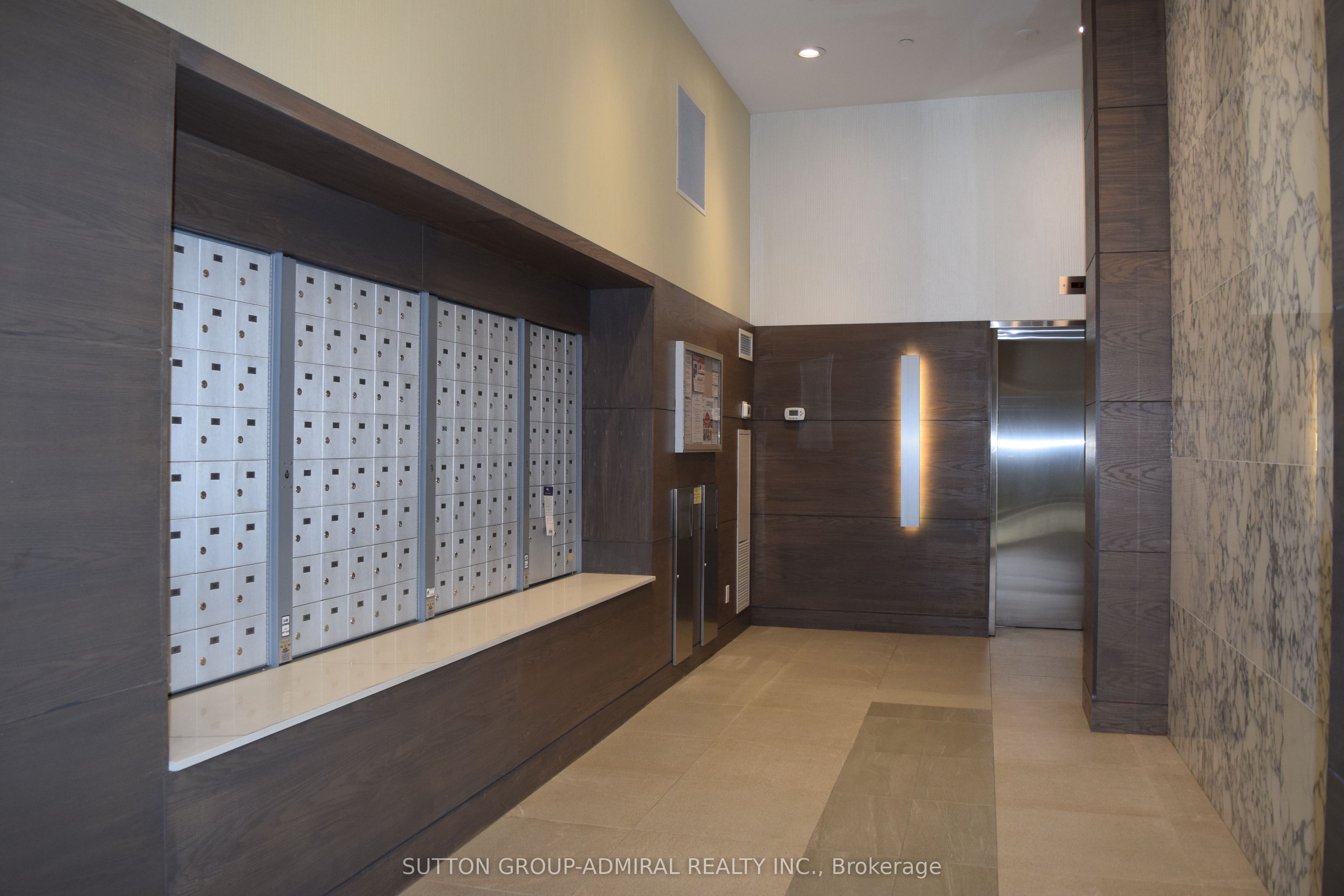 2055 Danforth Avenue Unit# 411