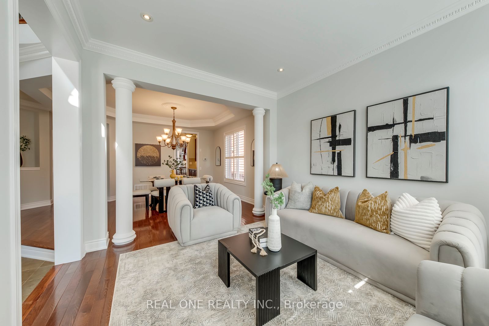 96 Spring Azure Crescent