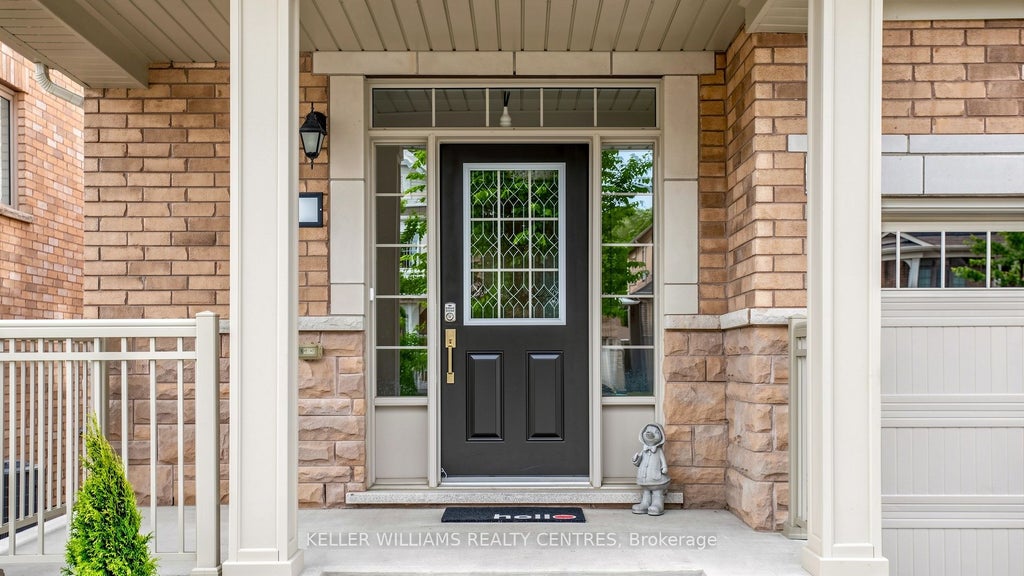 Photo of 3 Pridham Place, New Tecumseth, ON L0G 1W0 (MLS # N13465414)