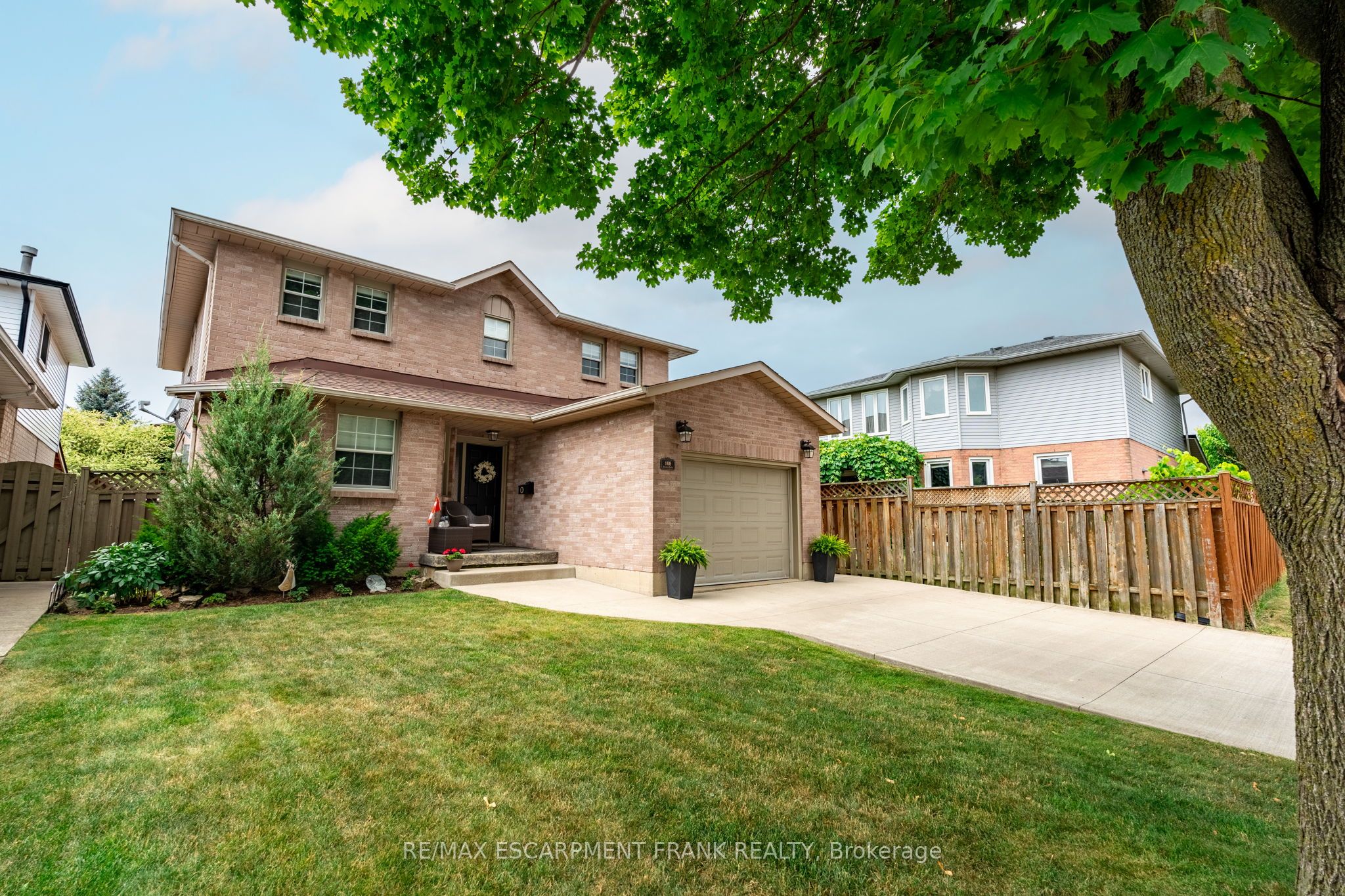 168 SIRENTE Drive