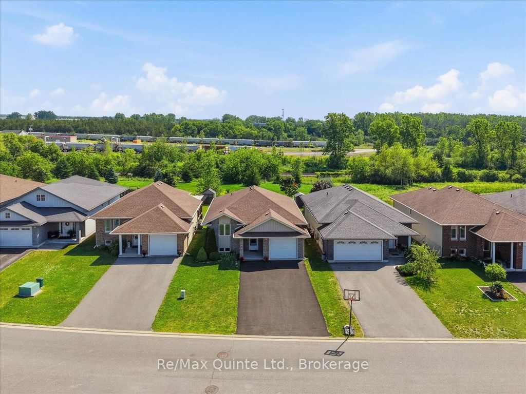 Photo of 119 Greenhill Lane, Belleville, ON K8N 0C7 (MLS # X13553584)