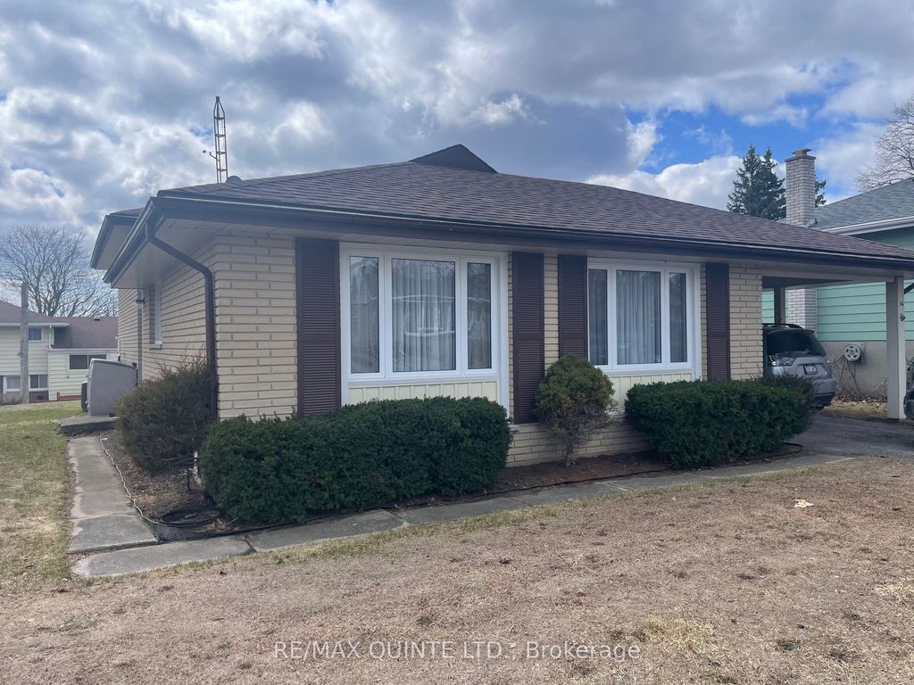 Photo of 16 Belvedere Road, Quinte West, ON K8V 4A7 (MLS # X12960964)
