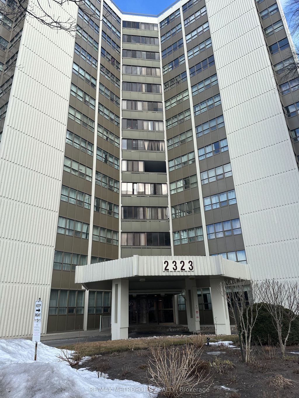 Photo of 2323 Confederation Parkway #PH03, Mississauga, ON L5B 1R6 (MLS # W12704462)