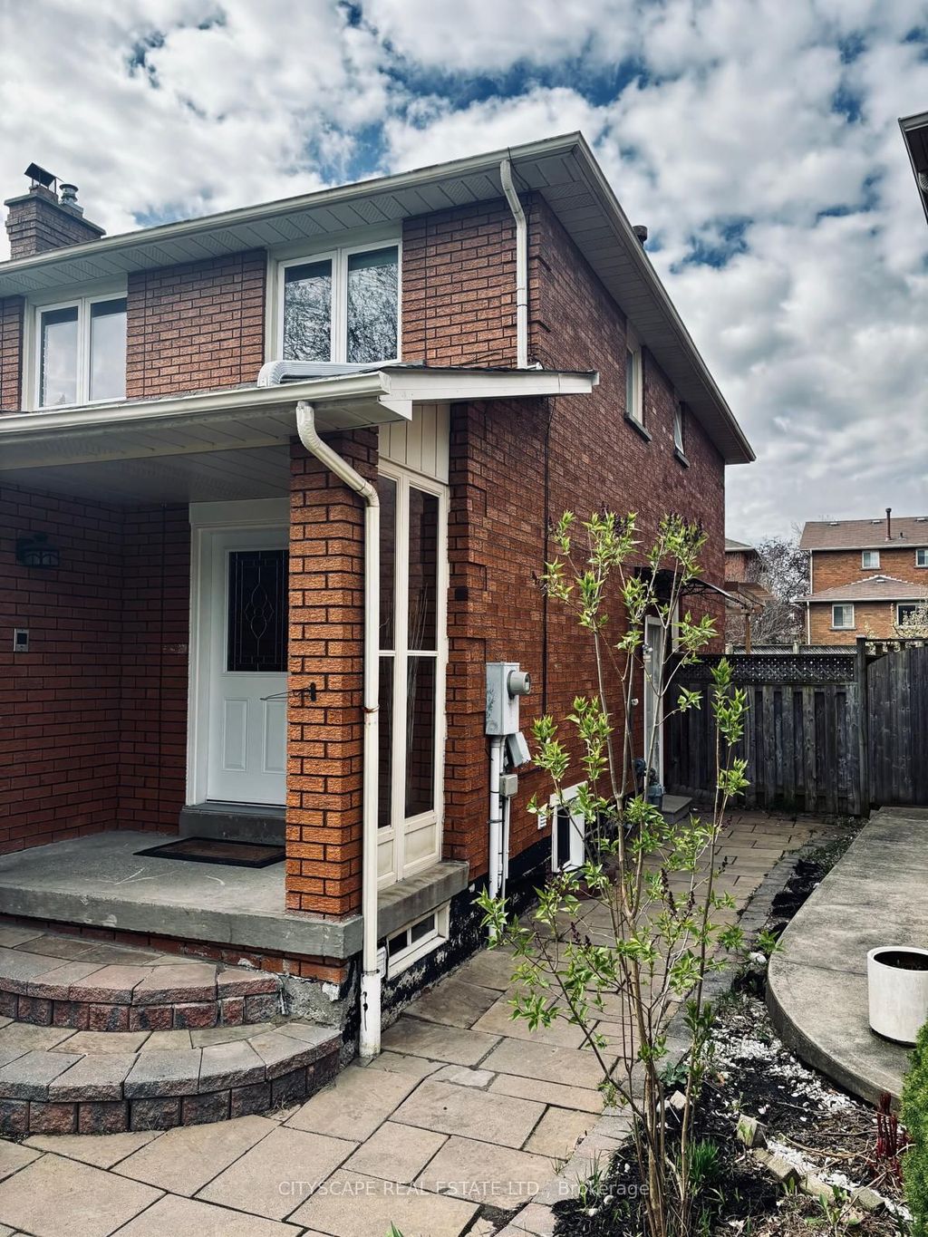 Photo of 4233 Radisson Crescent, Mississauga, ON L5M 4M1 (MLS # W13093332)
