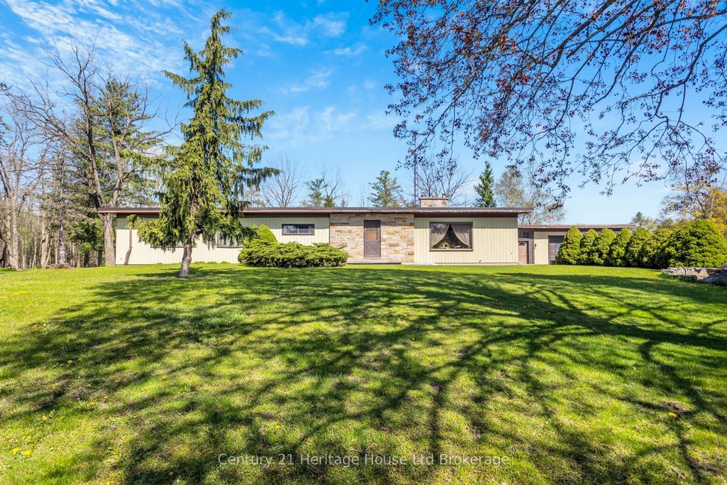Photo of 88 Potters Road, Tillsonburg, ON N4G 4G7 (MLS # X13116114)