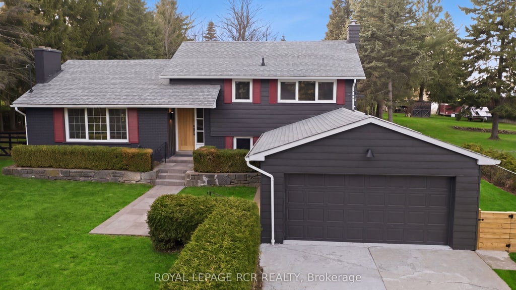 Photo of 922 The Grange Side Road, Caledon, ON L7K 1G5 (MLS # W13611036)