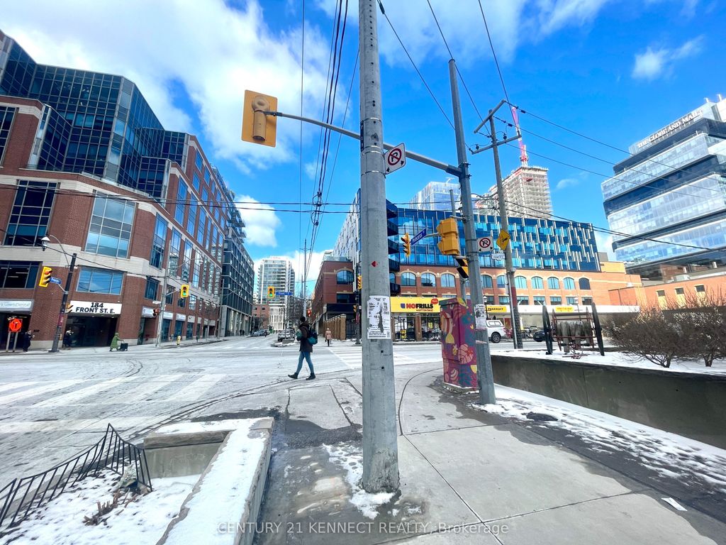 Photo of 70 Princess Street #2406, Toronto, ON M5A 0X6 (MLS # C12597458)