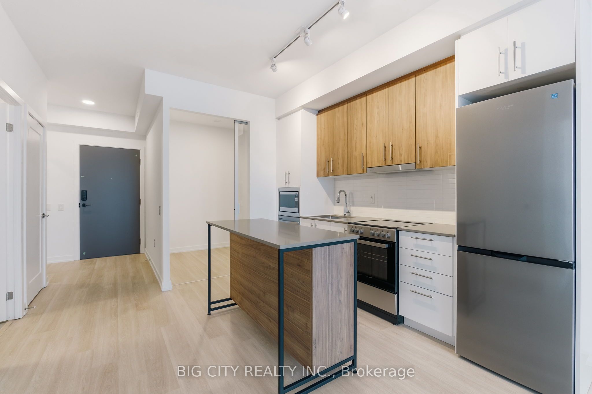 9751 Markham Road 1207