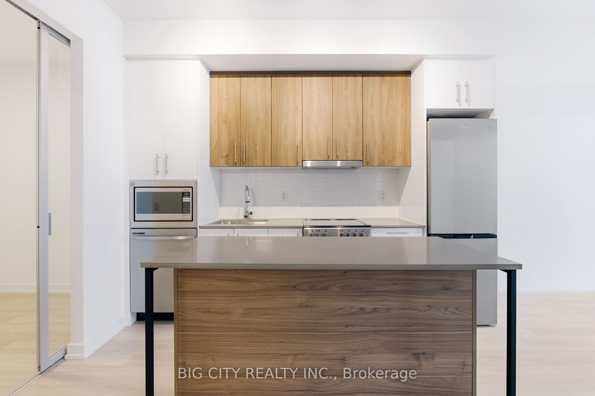 9751 Markham Road 1207