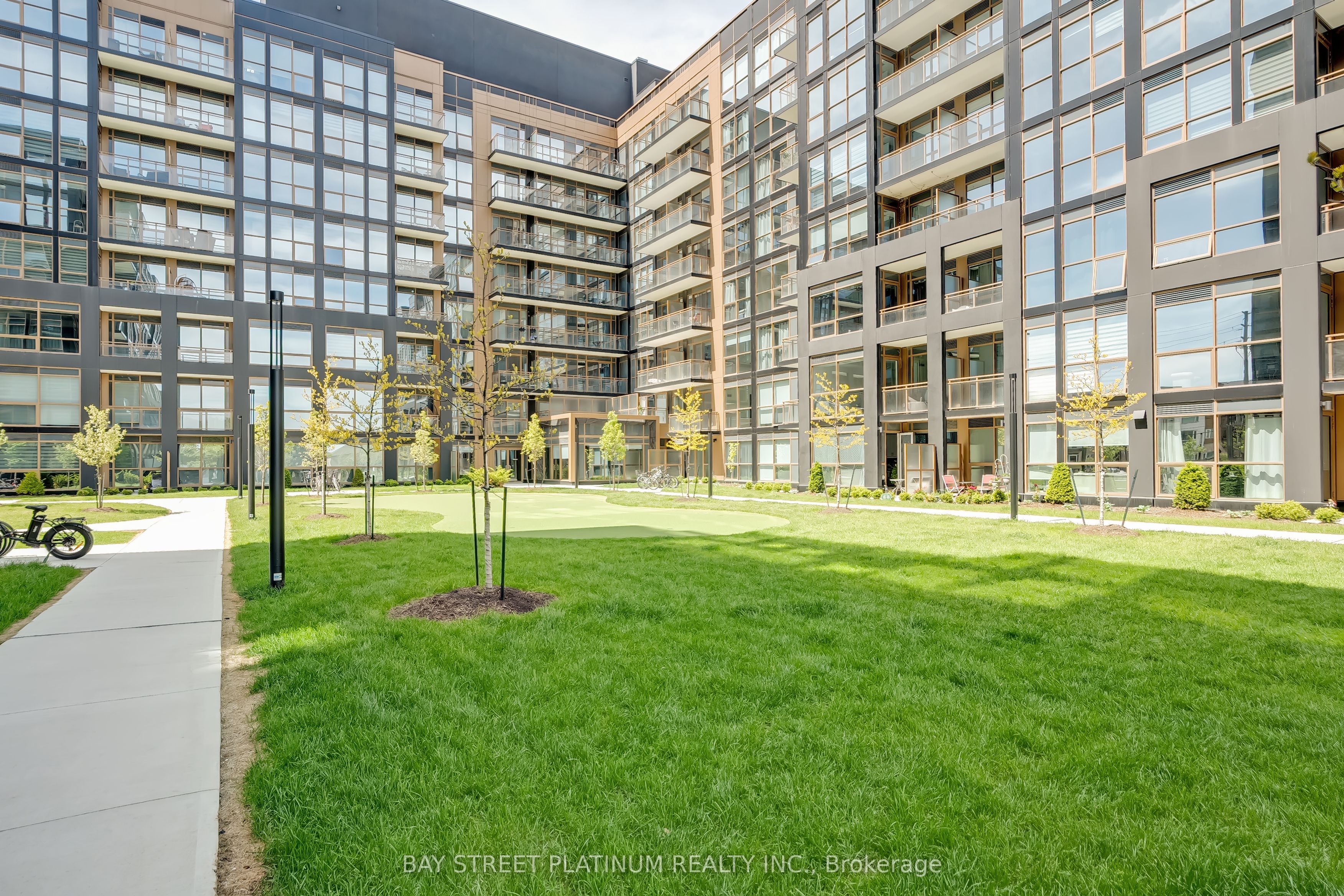 2343 Khalsa Gate 537