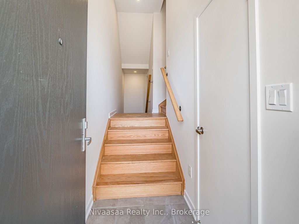 Photo of 21 Lambert Lane, Caledon, ON L7E 4M5 (MLS # W12706826)