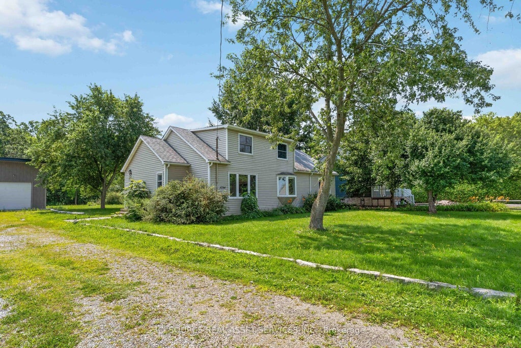 Photo of 4284 Fly Road, Lincoln, ON L0R 1G0 (MLS # X13694592)