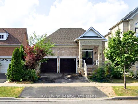 225 Lormel Gate Main Vaughan ON L4H 0C9