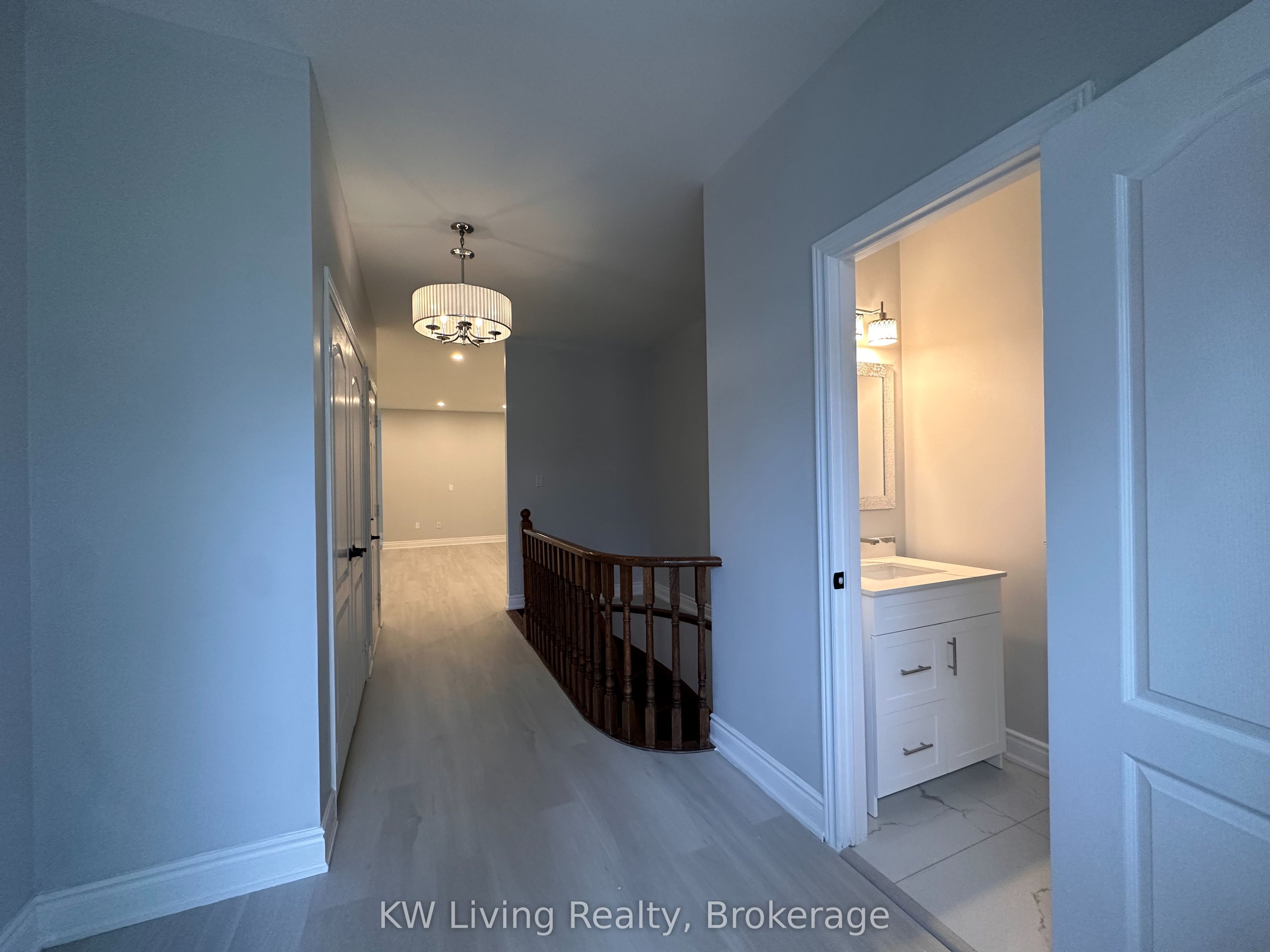 225 Lormel Gate Main