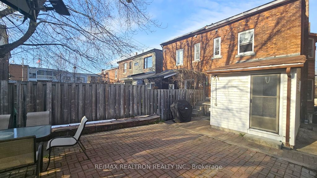 Photo of 318 Westmoreland Avenue, Toronto, ON M6H 3A5 (MLS # W13044042)