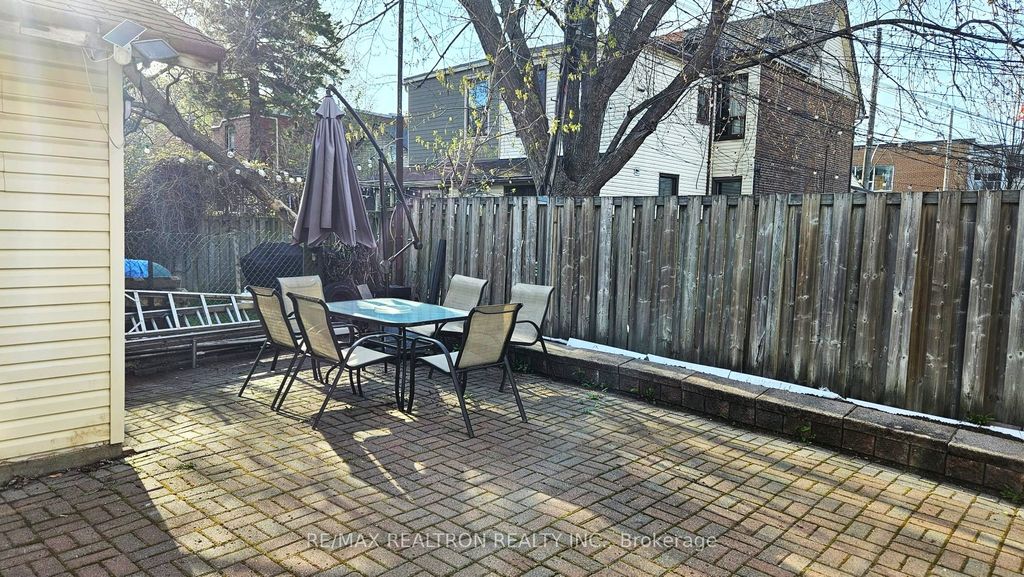 Photo of 318 Westmoreland Avenue, Toronto, ON M6H 3A5 (MLS # W13044042)
