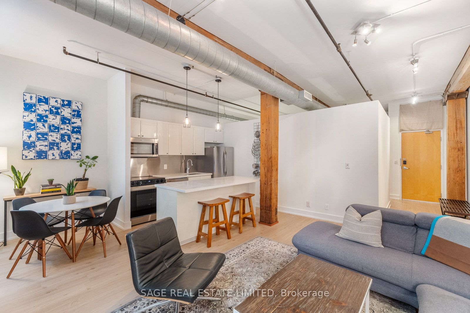 383 Adelaide Street E 103