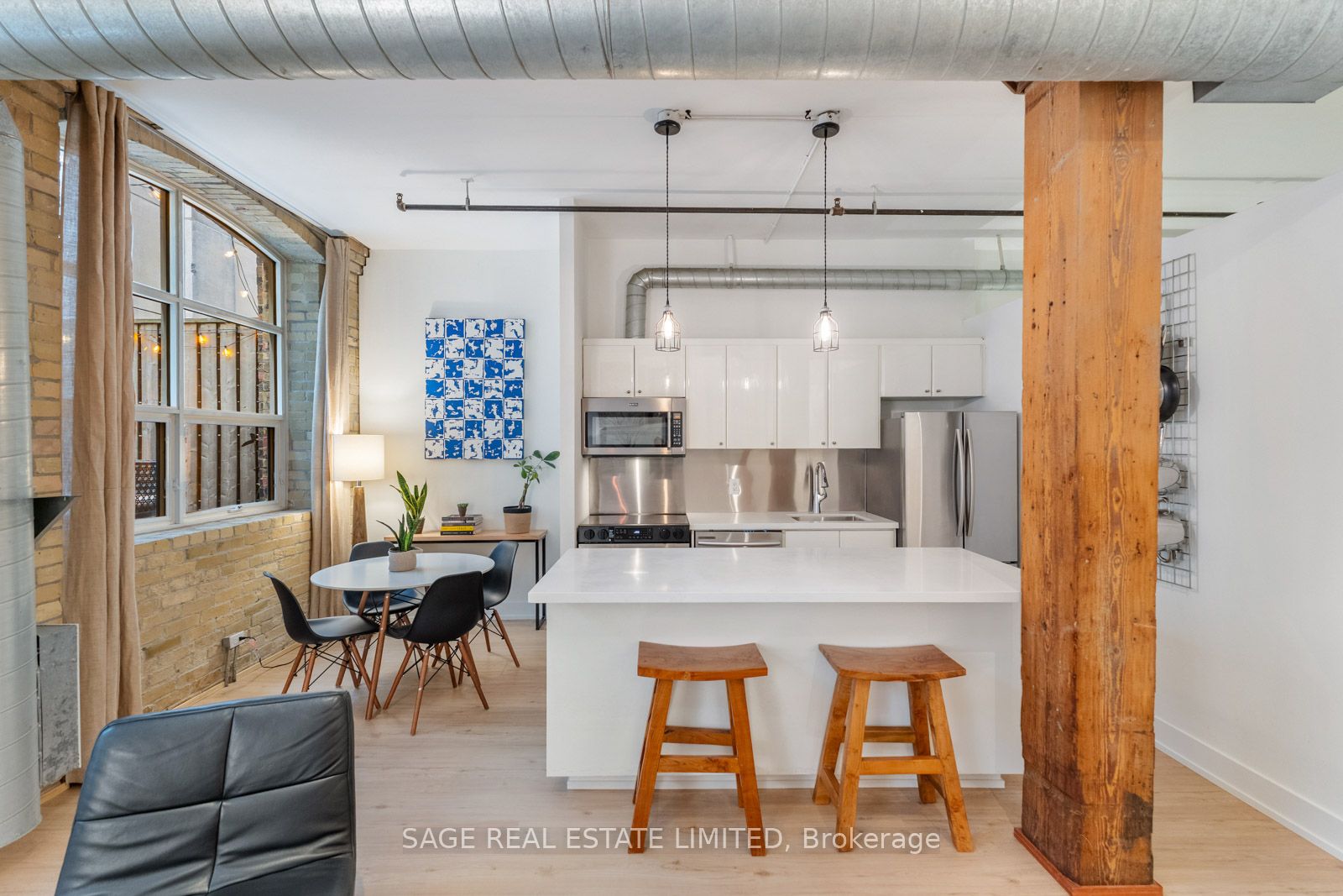 383 Adelaide Street E 103