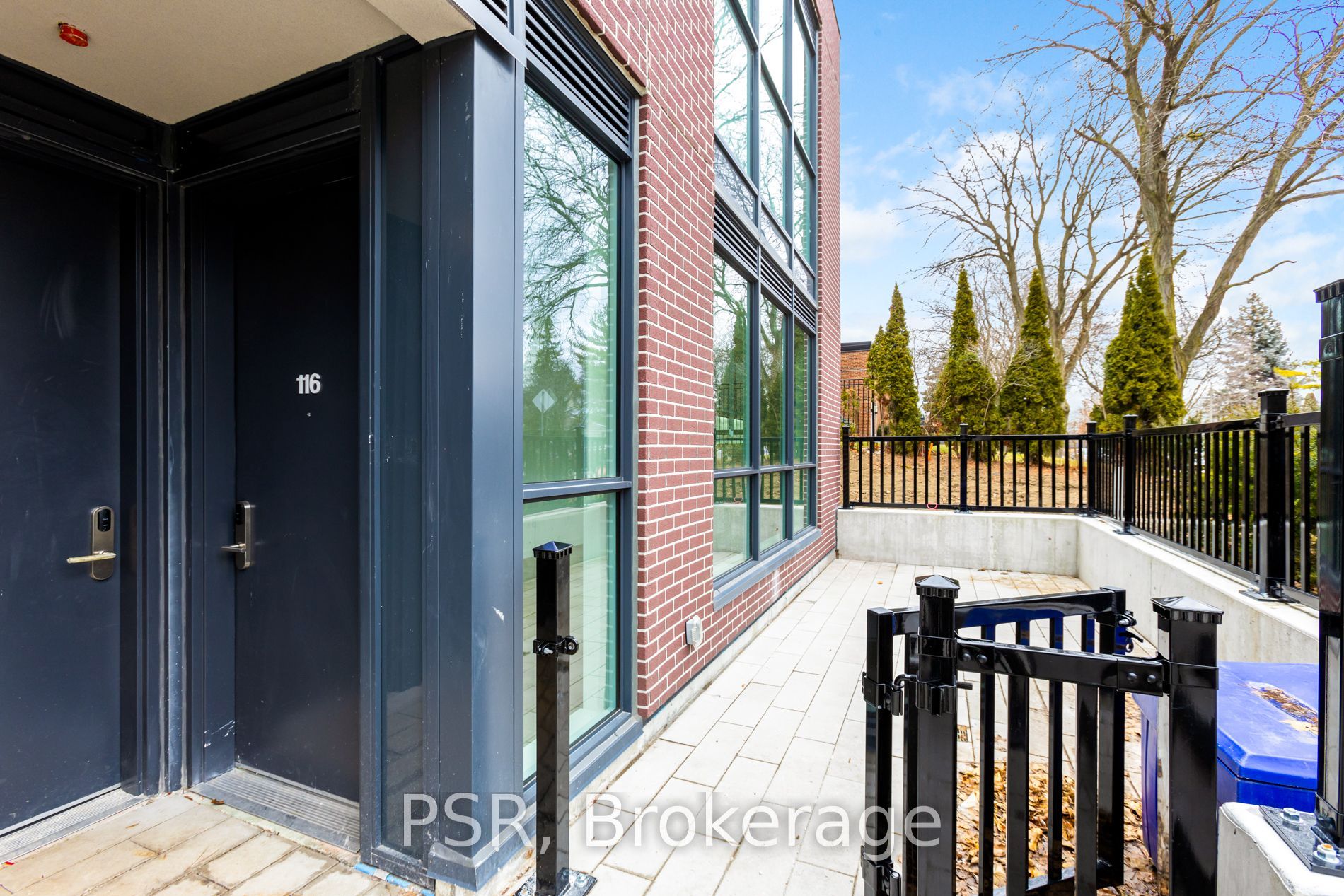 49 Broadfield Drive W 110