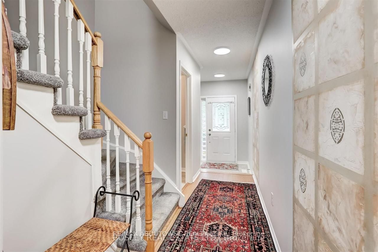 1176 Treetop Terrace