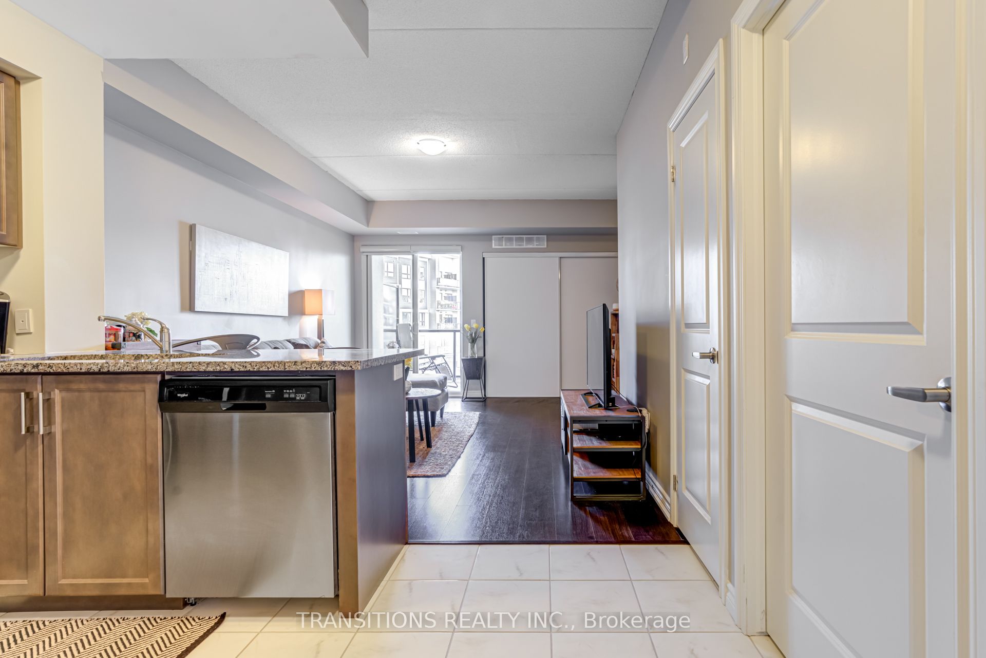 620 Sauve Street 304