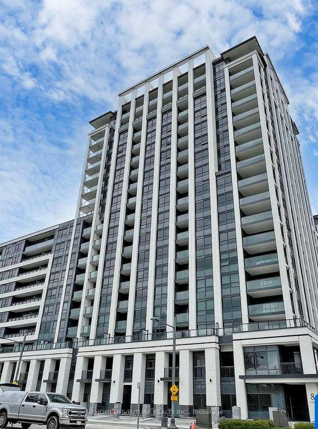 Photo of 8 Cedarland Drive #826, Markham, ON L6G 0H4 (MLS # N13075498)