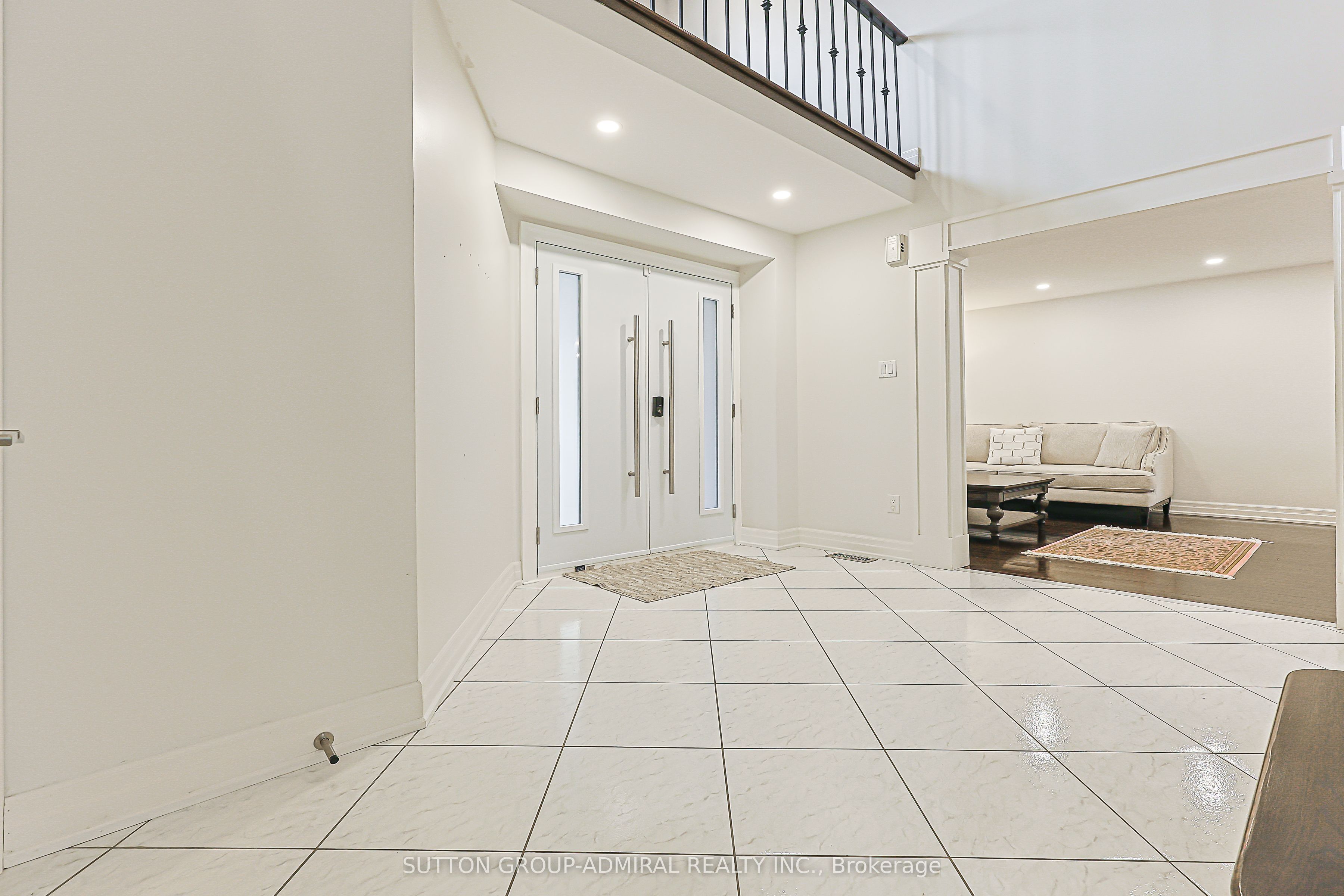 62 Pickett Crescent