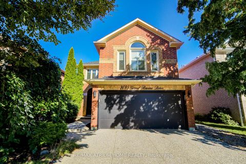 2095 Grand Ravine Drive Oakville ON L6H 6B5