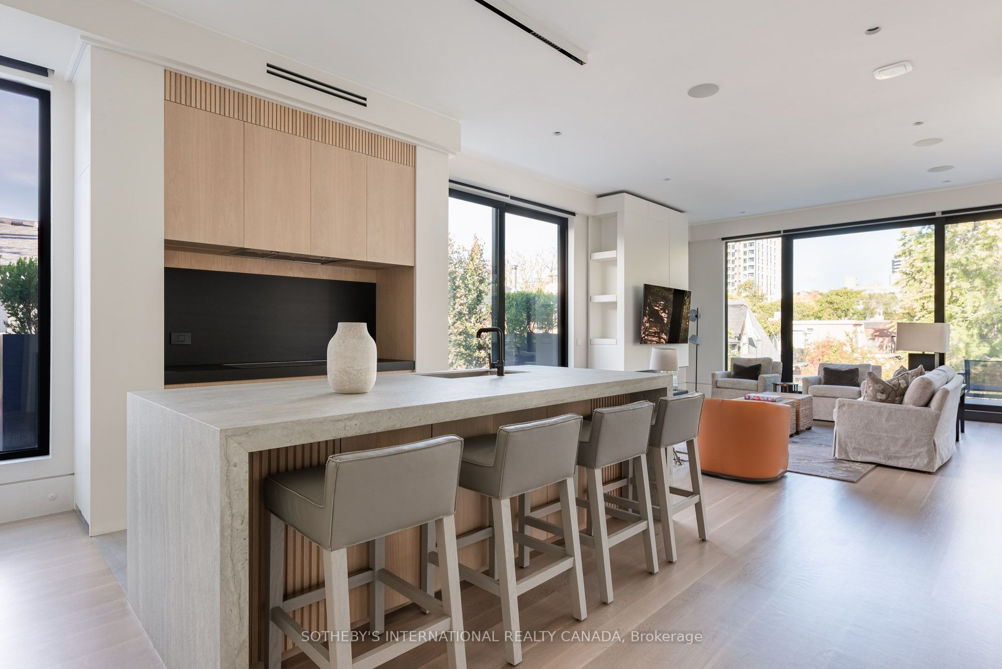 85 Bedford Road 3