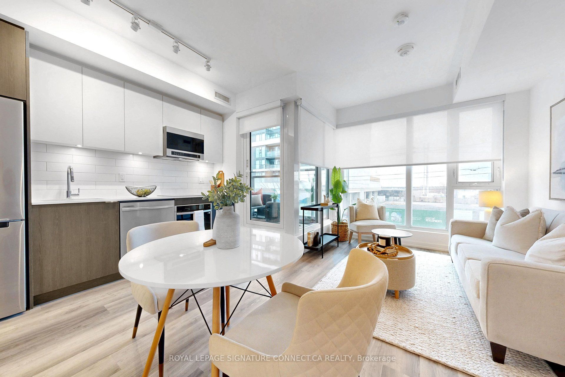 6 Chartwell Road 208