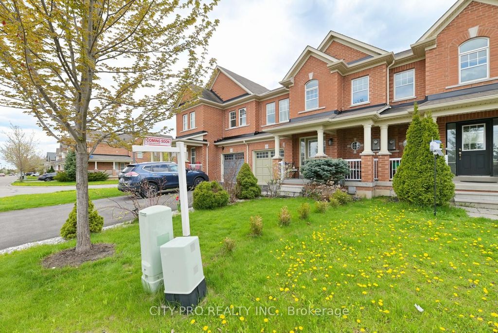 Photo of 230 Duncan Lane, Milton, ON L9T 8B6 (MLS # W13106452)