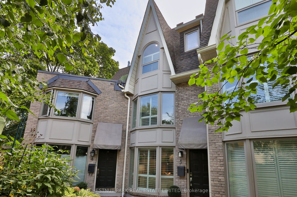Photo of 95 Summerhill Avenue #TH 5, Toronto, ON M4T 1B1 (MLS # C13815306)