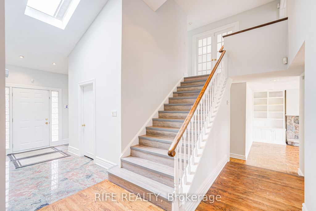 Photo of 17 Bramble Drive, Toronto, ON M3B 2E9 (MLS # C12439152)