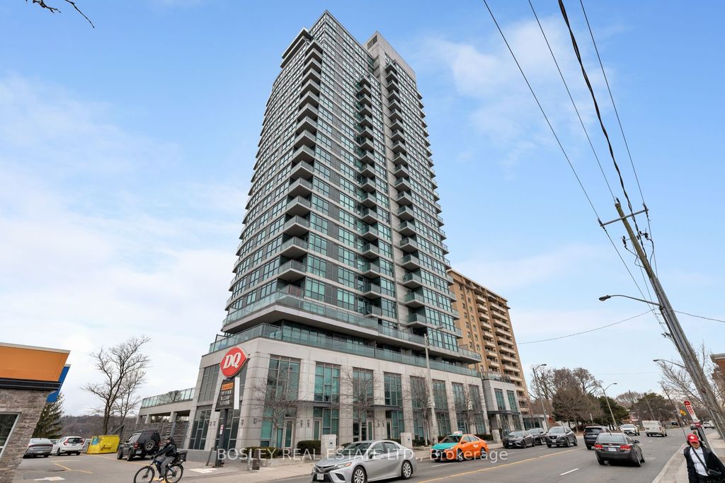 Photo of 1048 Broadview Avenue #1807, Toronto, ON M4K 2B8 (MLS # E13025334)