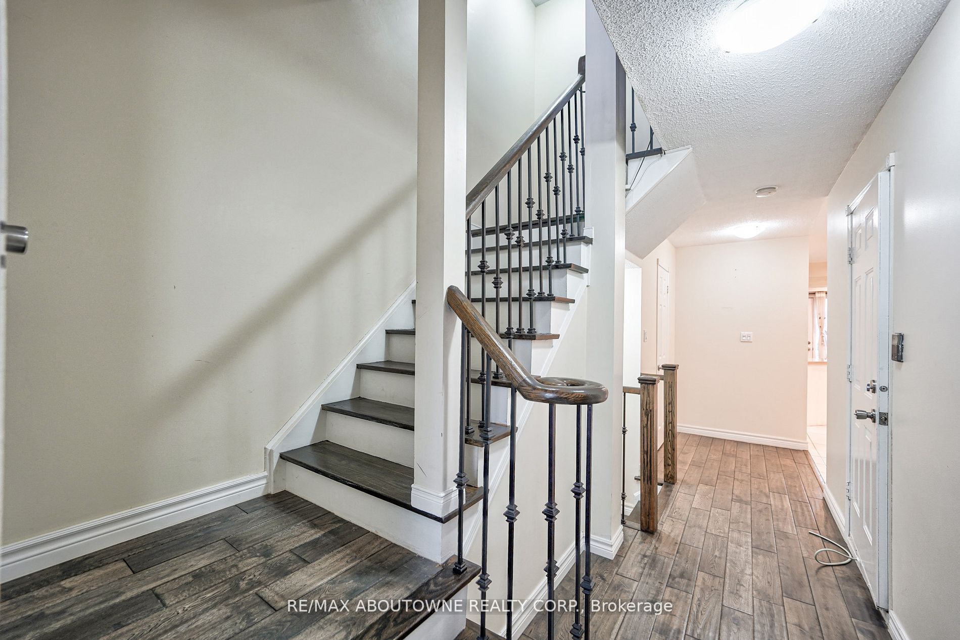 455 Apache Court E 59