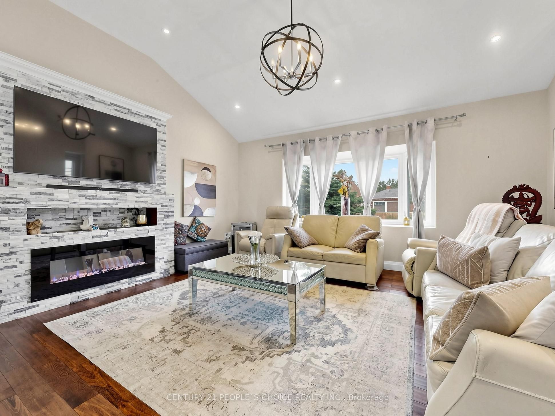 27 Matlock Avenue