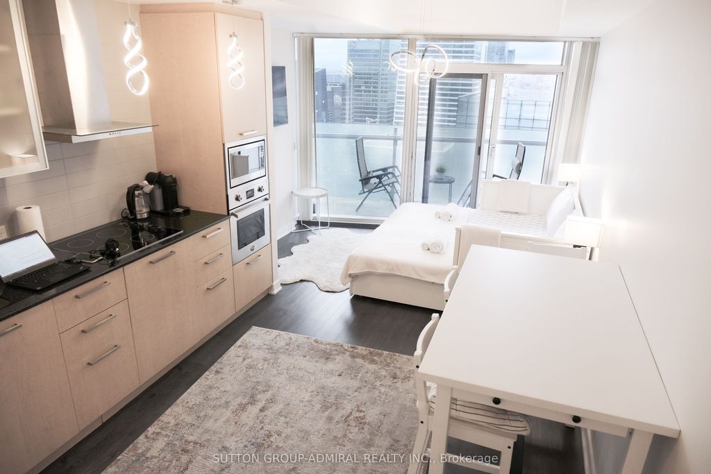 Photo of 12 York Street #4908, Toronto, ON M5J 0A9 (MLS # C13567656)