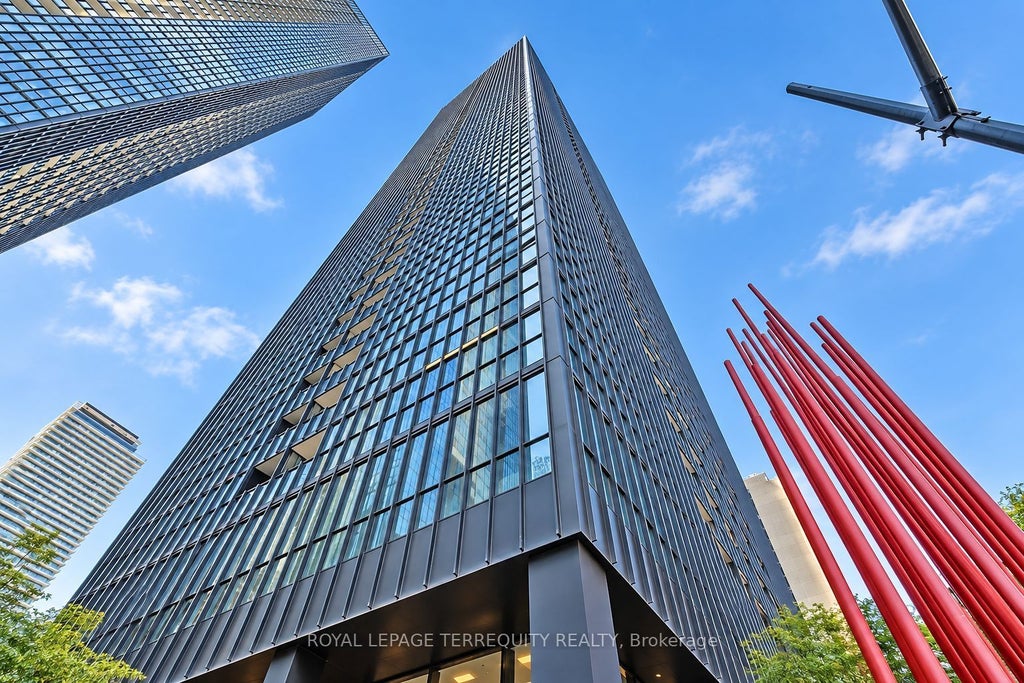 Photo of 110 Charles Street E #2509, Toronto, ON M4Y 1T5 (MLS # C14006712)