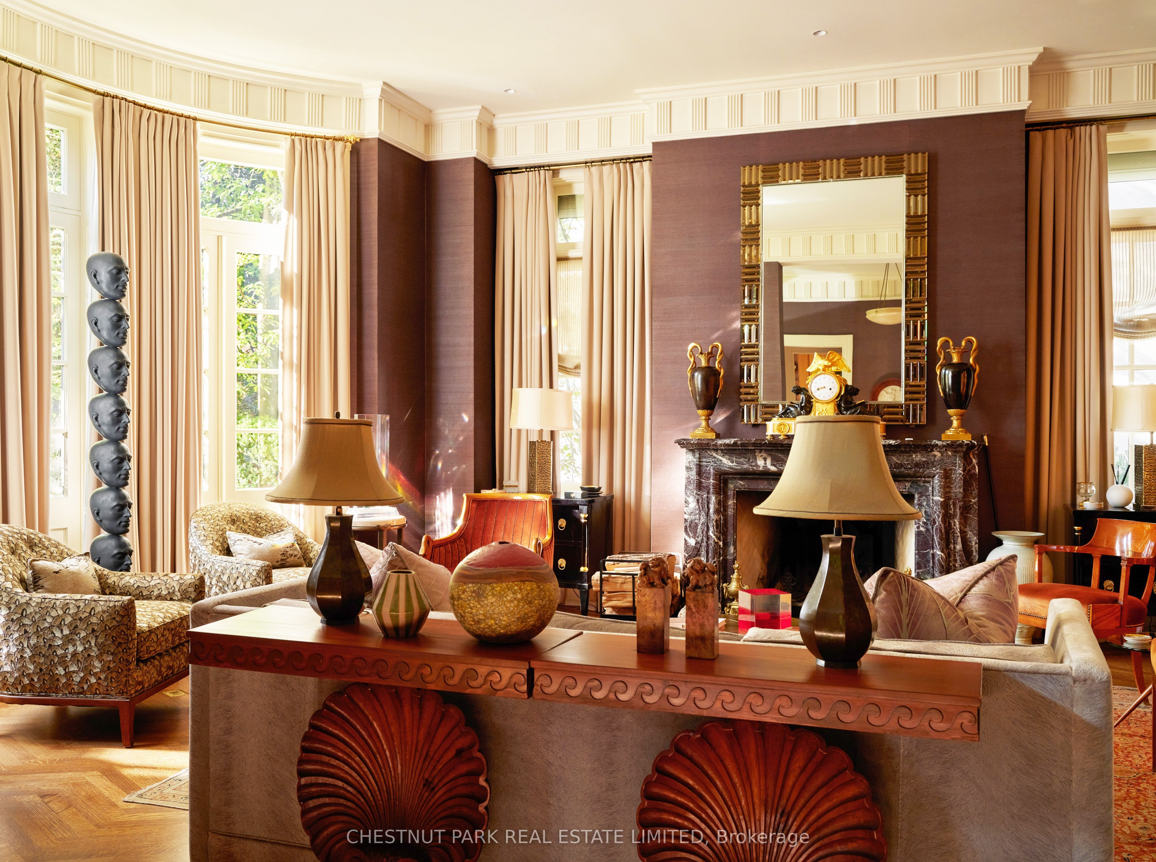 10 Shorncliffe Avenue