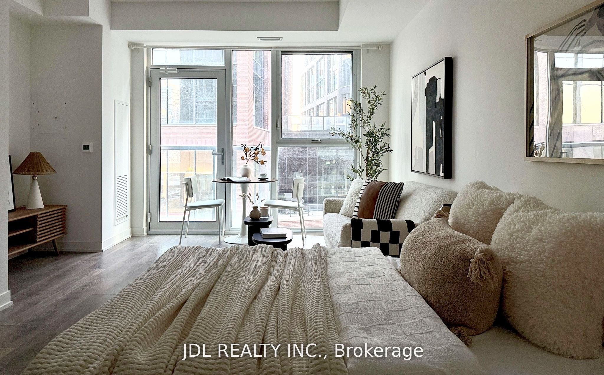 20 richardson Street 409