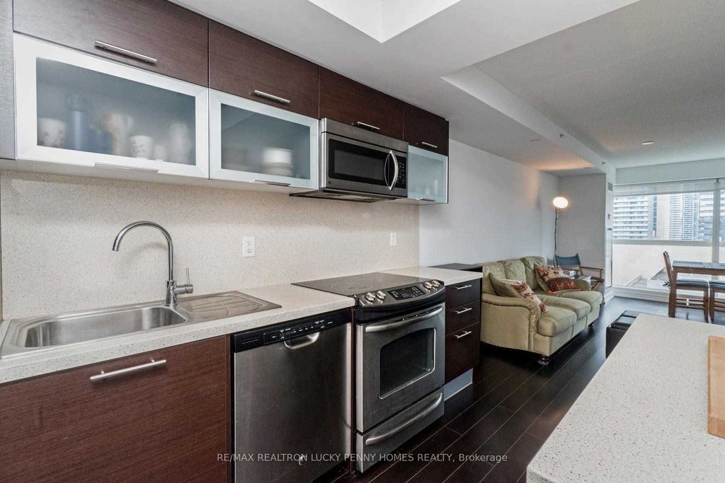 Photo of 386 Yonge Street #1801, Toronto, ON M5B 0A5 (MLS # C12772150)