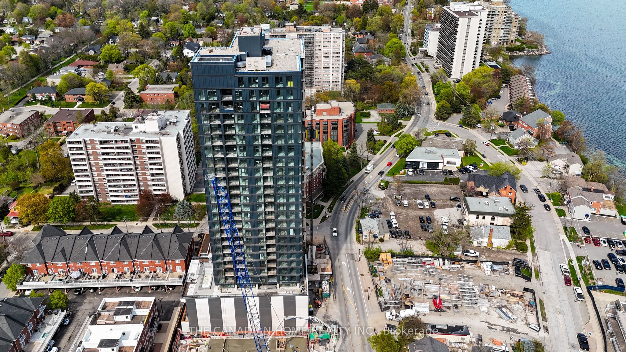 370 Martha Street 511