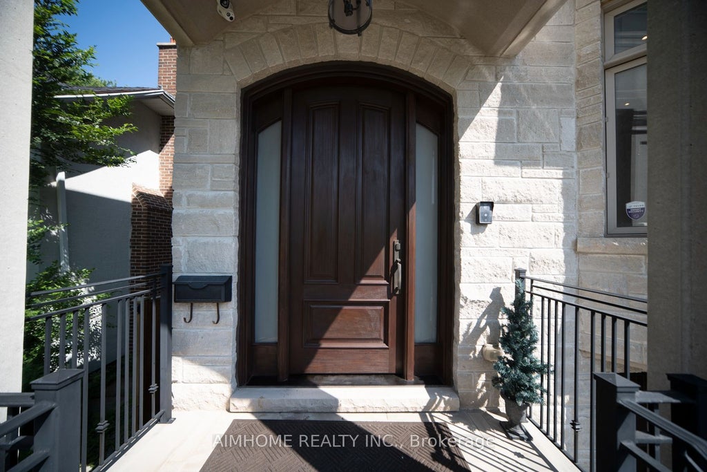 Photo of 212 Hollywood Avenue, Toronto, ON M2N 3K6 (MLS # C13605222)