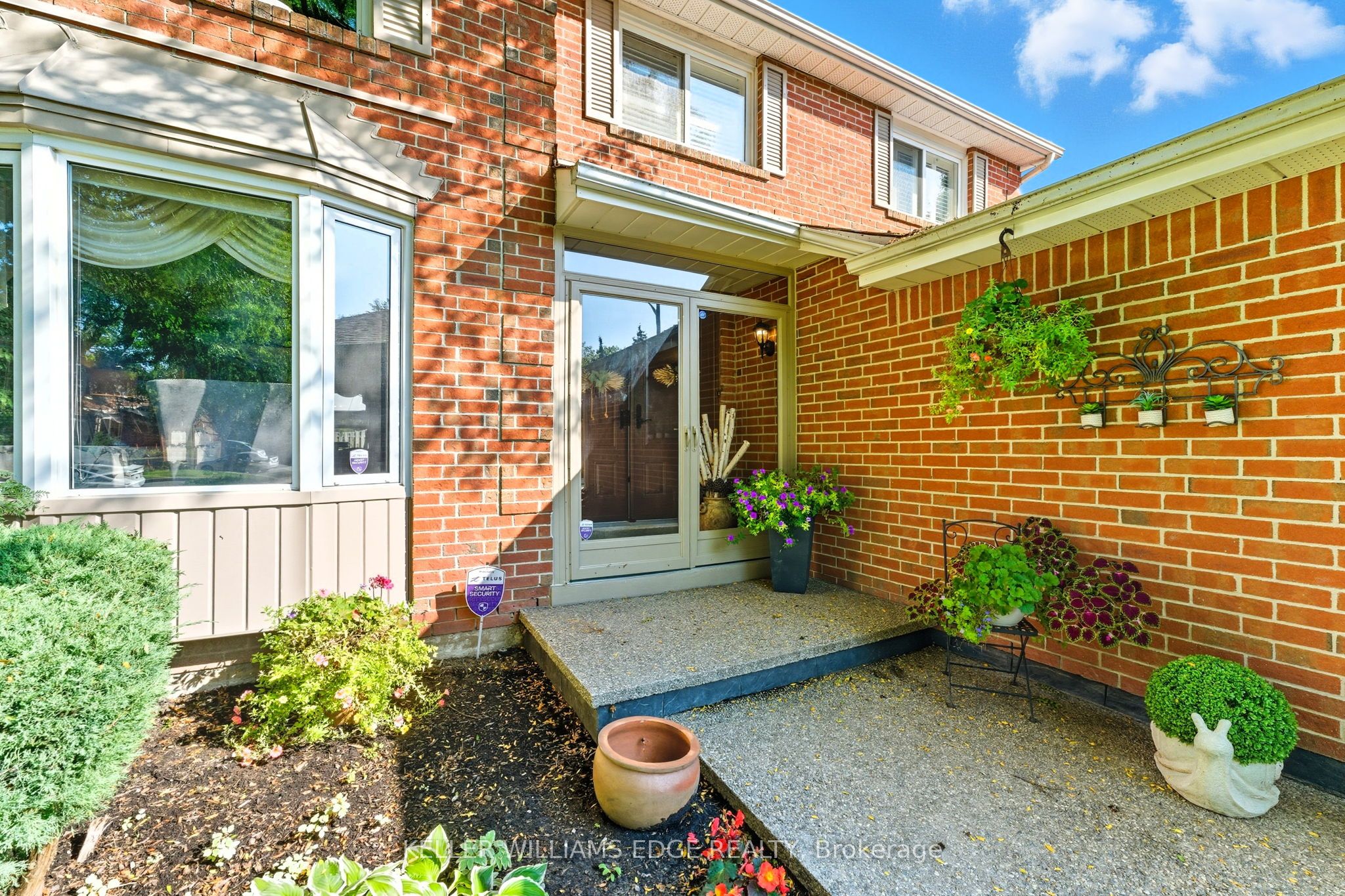 3043 Vanderbilt Road